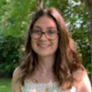 Meet your Posher, Caroline